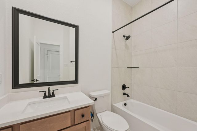 26249 E Outrider Banks Circle, Montgomery, TX 77316