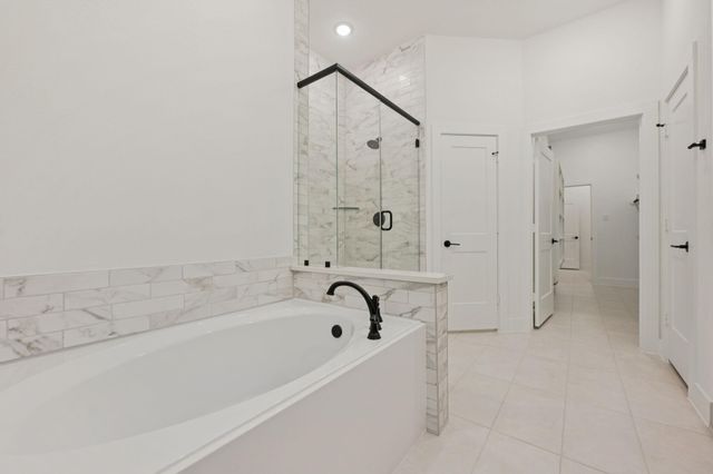 26249 E Outrider Banks Circle, Montgomery, TX 77316