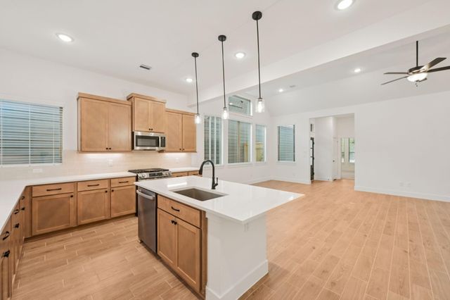 26249 E Outrider Banks Circle, Montgomery, TX 77316