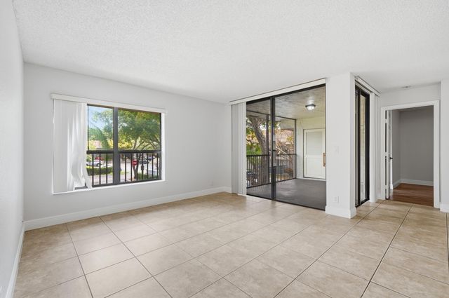 2486 NW 49th Terrace 762, Coconut Creek, FL 33063