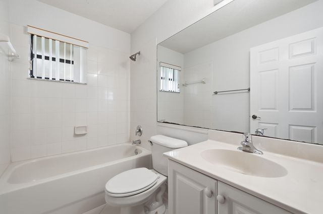 2486 NW 49th Terrace 762, Coconut Creek, FL 33063