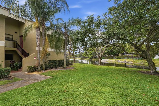 2486 NW 49th Terrace 762, Coconut Creek, FL 33063