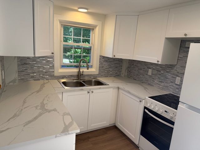 28 Crestview Dr LHS, Westborough, MA 01581