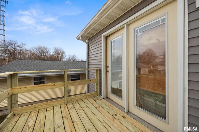 2236 E LINNHILL Lane, Washington, IL 61571