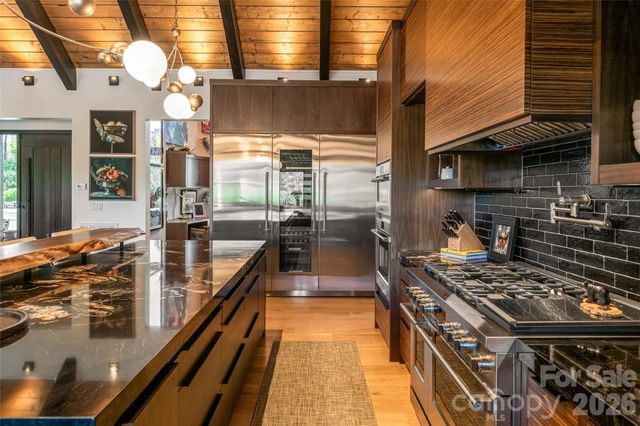 163 Annabelle Linn Drive, Fairview, NC 28730