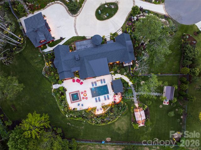 163 Annabelle Linn Drive, Fairview, NC 28730