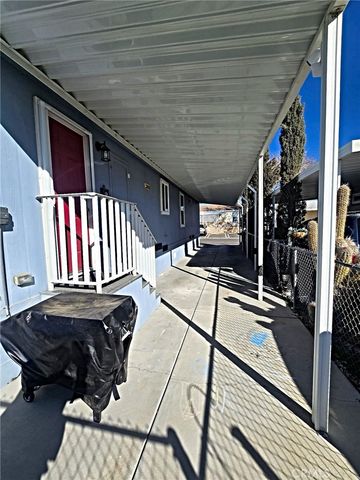 20843 Waalew Road C31, Apple Valley, CA 92307