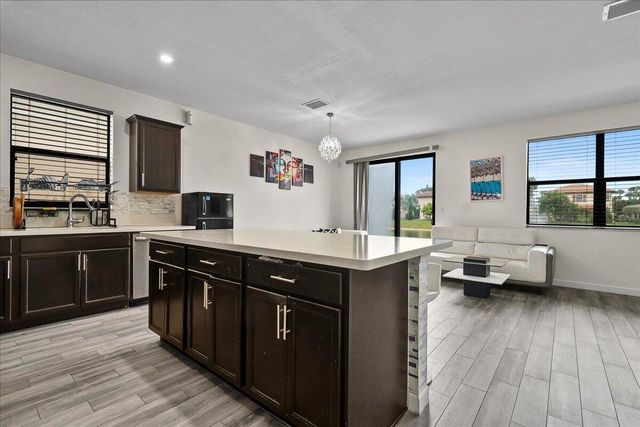 6021 Night Heron Court, Greenacres, FL 33415