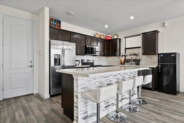 6021 Night Heron Court, Greenacres, FL 33415