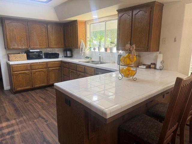 16638 Mark Road, Madera, CA 93636