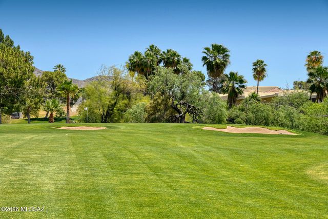 5031 E Calle Brillante, Tucson, AZ 85718