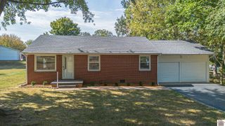 718 Elder St, Calvert City, KY 42029