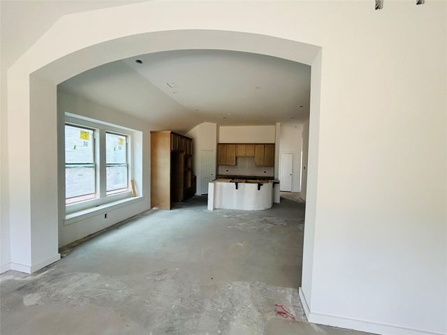 17915 Oakwood Stream Drive, Webster, TX 77598