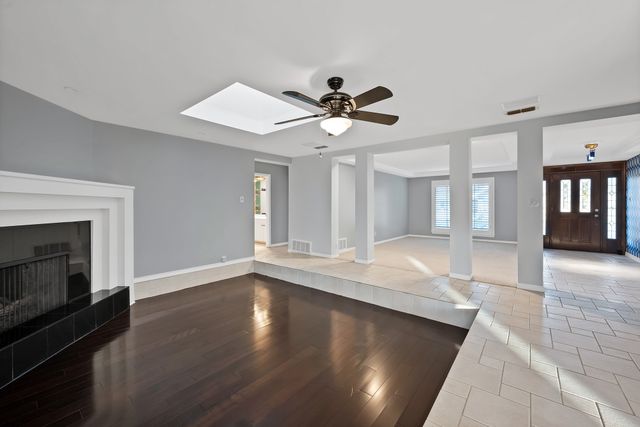 2804 Wood Wind Drive, Pantego, TX 76013