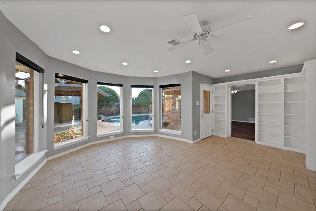 2804 Wood Wind Drive, Pantego, TX 76013