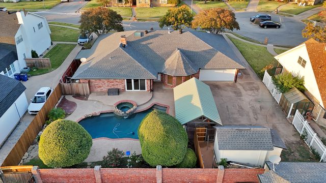 2804 Wood Wind Drive, Pantego, TX 76013