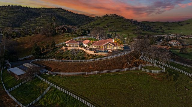 16489 Goat Ranch Road, Springville, CA 93265