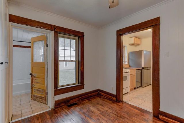 300 W 3rd Street, Freeman, MO 64746