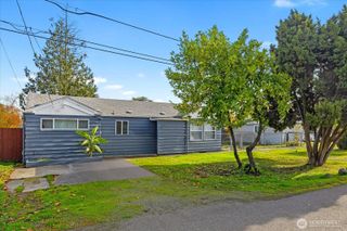 1411 47th Avenue E, Fife, WA 98424