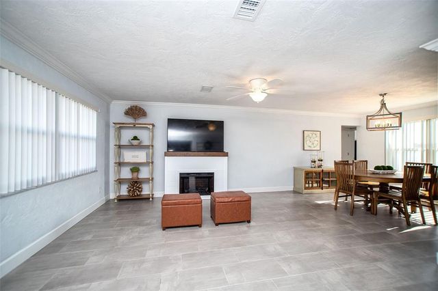 11071 141ST STREET, Largo, FL 33774