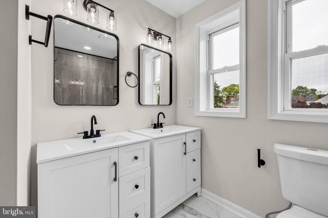 1513 KINGSWAY RD, Baltimore, MD 21218