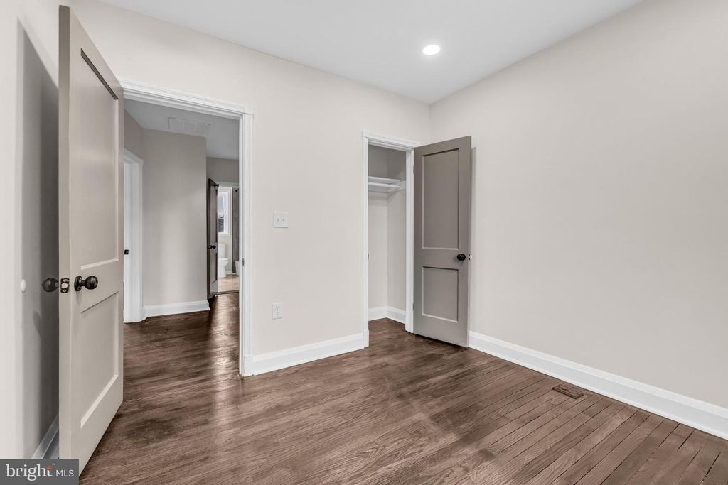 Image 22 of property listing at 1513 KINGSWAY RD, Baltimore, MD 21218