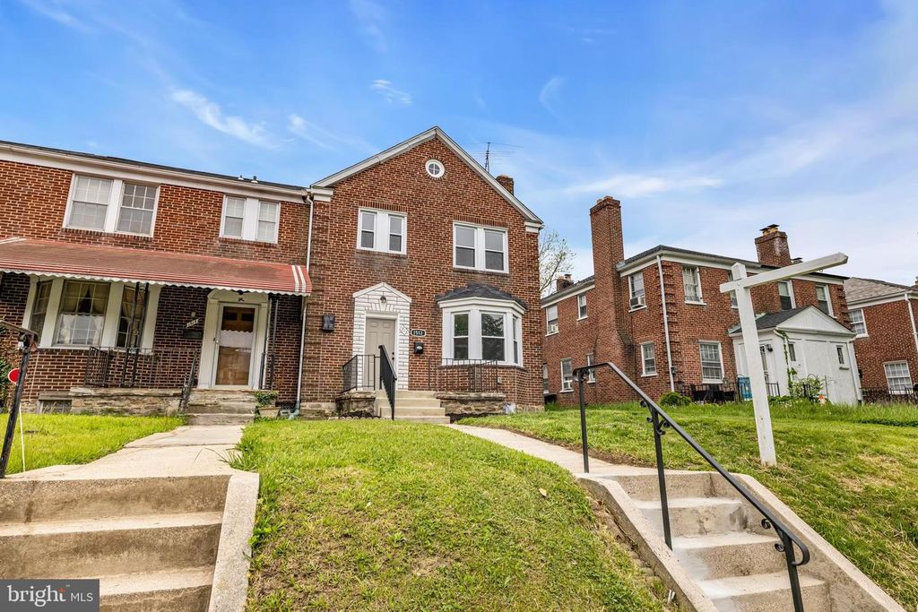 Image 41 of property listing at 1513 KINGSWAY RD, Baltimore, MD 21218