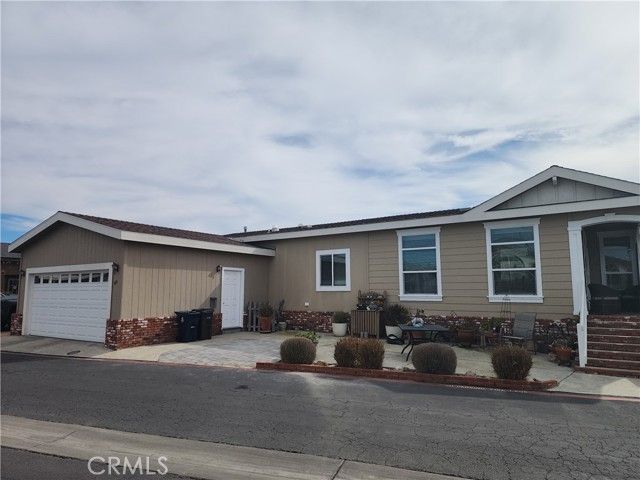 19361 Brookhurst, Huntington Beach, CA 92646