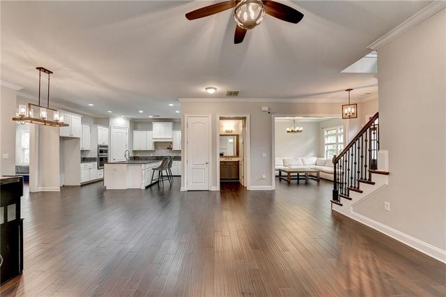 2081 Lee Road, Smyrna, GA 30080