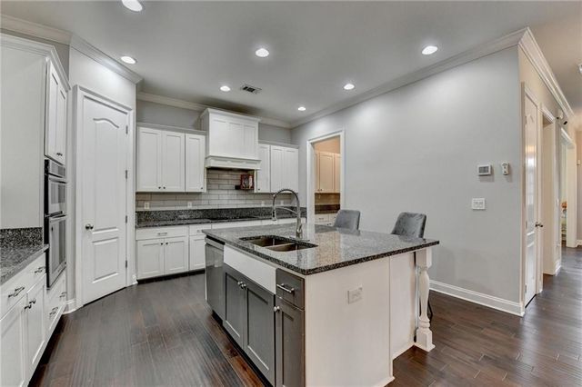 2081 Lee Road, Smyrna, GA 30080