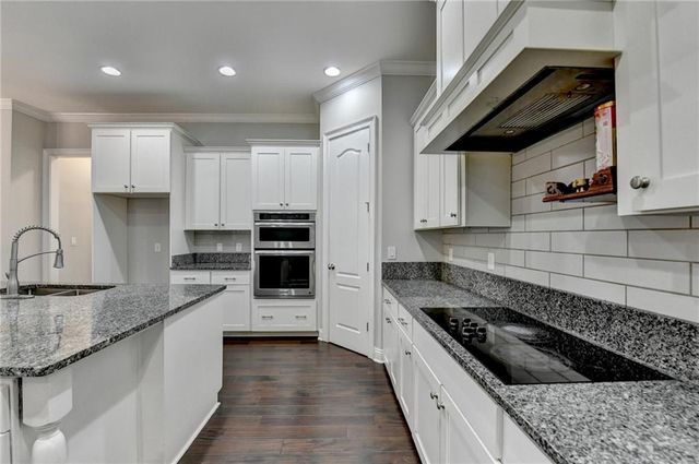 2081 Lee Road, Smyrna, GA 30080