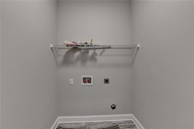 2081 Lee Road, Smyrna, GA 30080