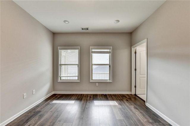 2081 Lee Road, Smyrna, GA 30080