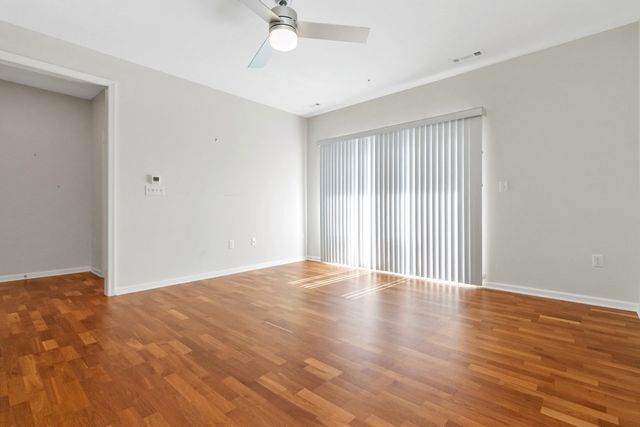 70 Trotter Rd 4304, Weymouth, MA 02190