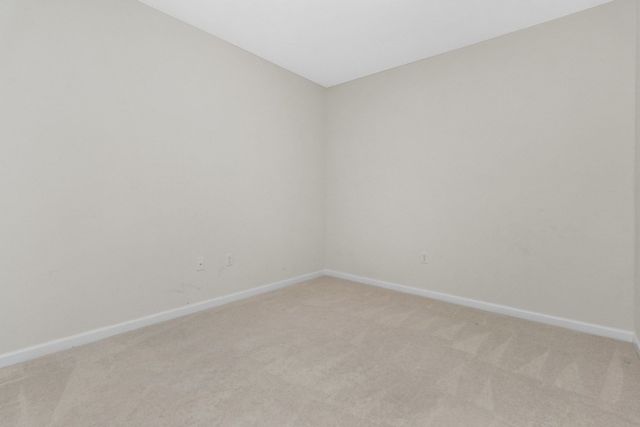 70 Trotter Rd 4304, Weymouth, MA 02190