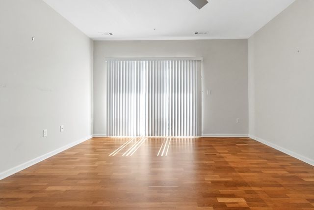 70 Trotter Rd 4304, Weymouth, MA 02190