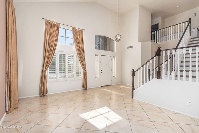 602 W CANARY Way, Chandler, AZ 85286