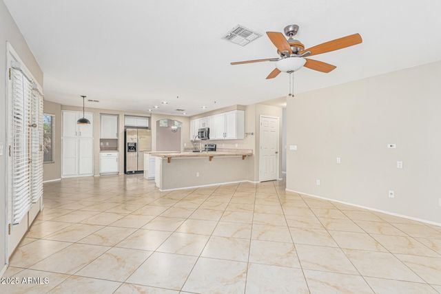 602 W CANARY Way, Chandler, AZ 85286