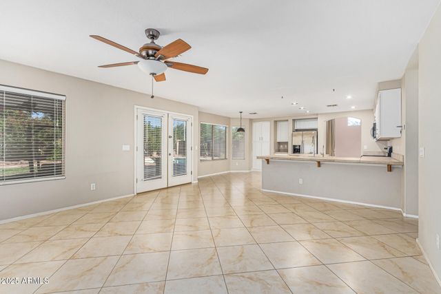 602 W CANARY Way, Chandler, AZ 85286