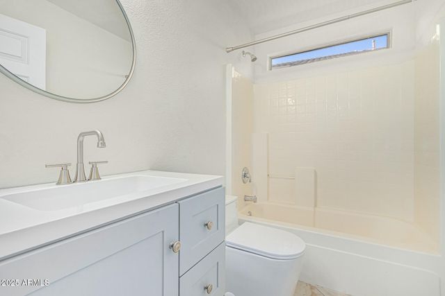 602 W CANARY Way, Chandler, AZ 85286