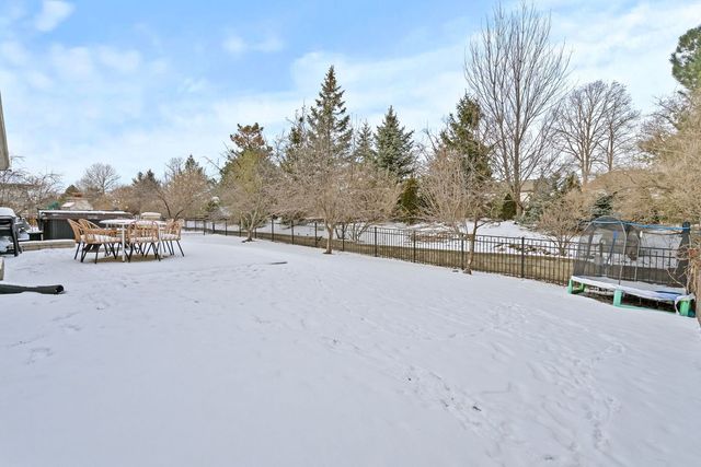 16656 W Huntington Drive, Lockport, IL 60441