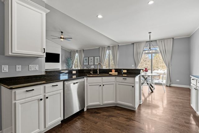 16656 W Huntington Drive, Lockport, IL 60441