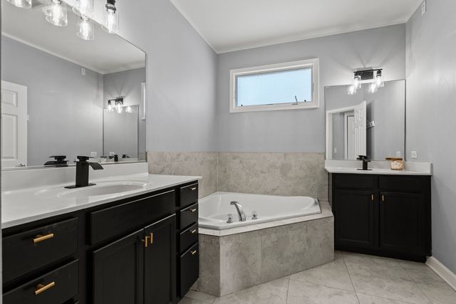 16656 W Huntington Drive, Lockport, IL 60441