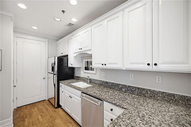 1717 N Decatur Road NE 114, Atlanta, GA 30307