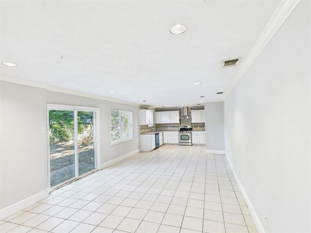 6909 Valhalla Road, Fort Worth, TX 76116