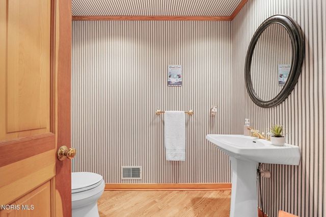 30039 Morningside Drive, Perrysburg, OH 43551