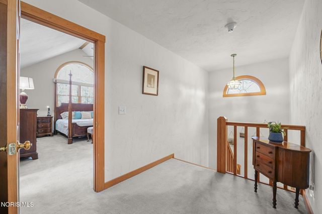 30039 Morningside Drive, Perrysburg, OH 43551