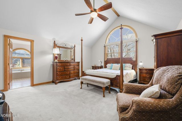 30039 Morningside Drive, Perrysburg, OH 43551