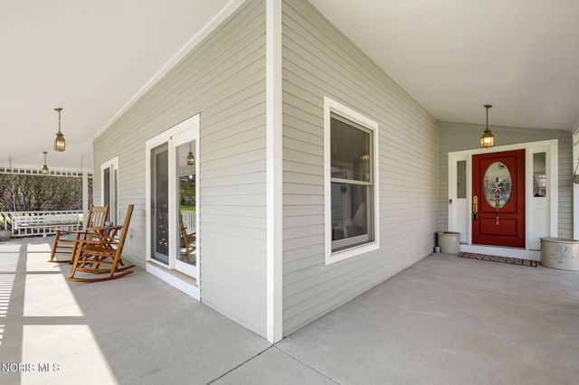 30039 Morningside Drive, Perrysburg, OH 43551