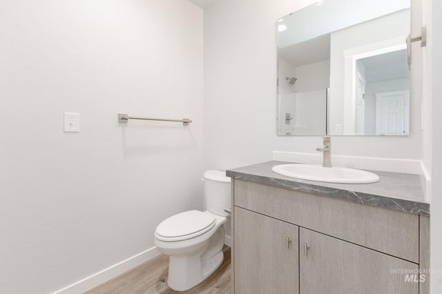 4919 Blue Silver St, Caldwell, ID 83605